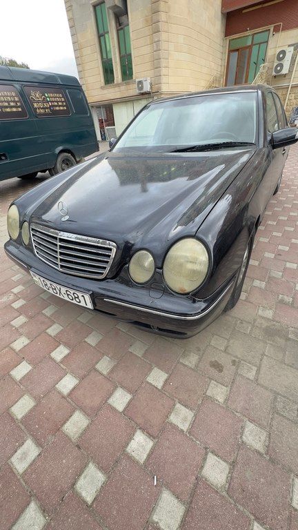 Mercedes E 200, 2.0 L, 2000 il, 257 000 km 18-BX-681 — Avtomobillər, Bakı