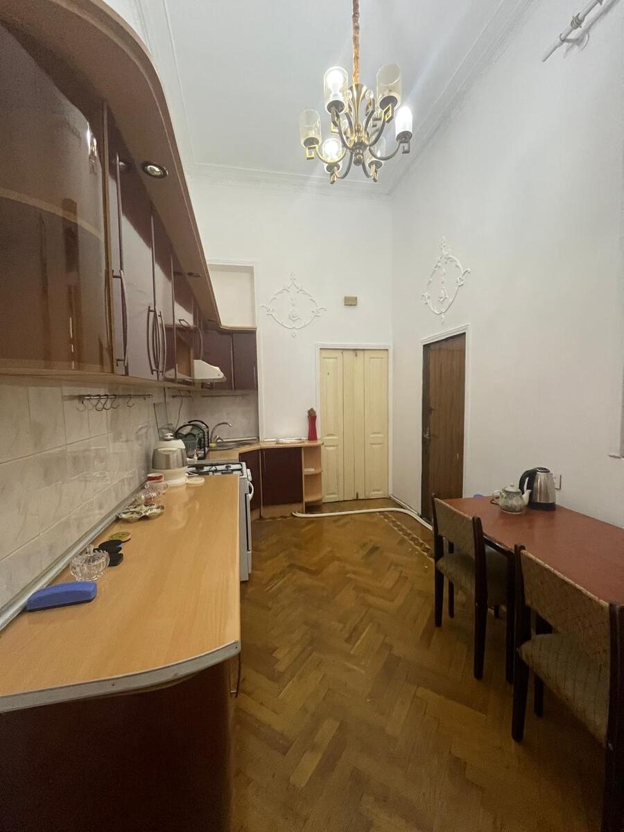 İcarəyə verilir 8 otaqlı ofis 360 m² — Ofis, Bakı (9)