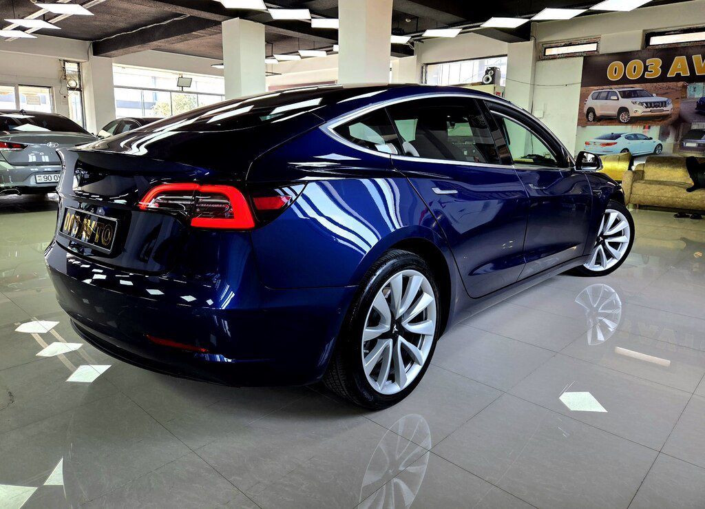 Tesla Model 3, 60 kWh, 2018 il, 198 000 km — Avtomobillər, Bakı (4)