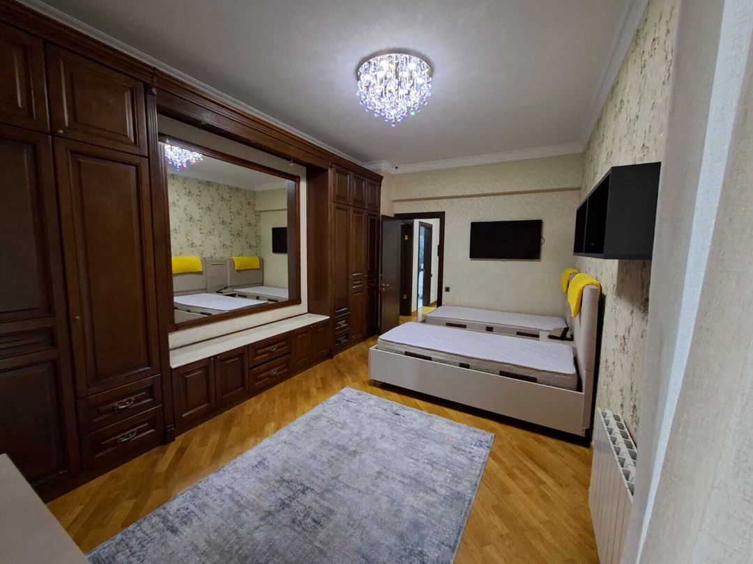 İcarəyə verilir 3 otaqlı yeni tikili 150 m² — Mənzil, Bakı (11)