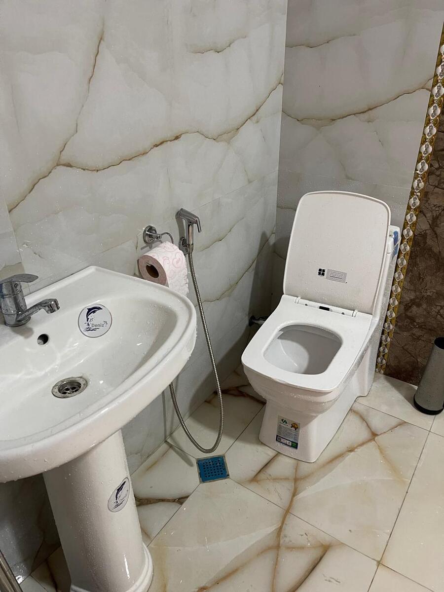 İcarəyə verilir 3 otaqlı yeni tikili 127 m² — Mənzil, Bakı (11)