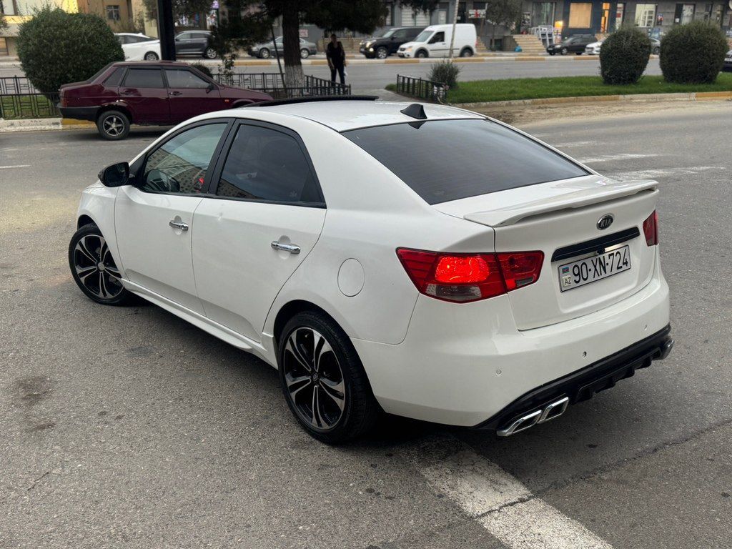 Kia Cerato, 1.6 L, 2010 il, 248 000 km — Avtomobillər, Bakı (8)