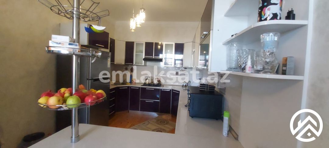 Satılır 5 otaq həyət evi / bağ evi 200 m², Bakıxanov — Ev, villa, Bakı (9)
