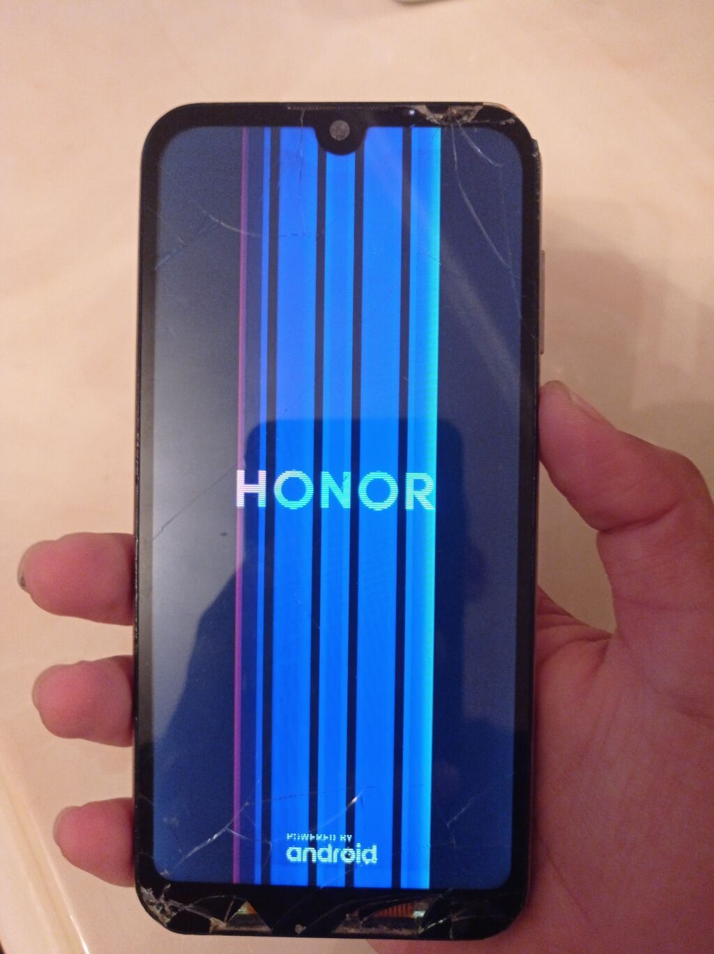 Honor 7A, rəng - Qızılı, Sensor — Honor, Digah (9)