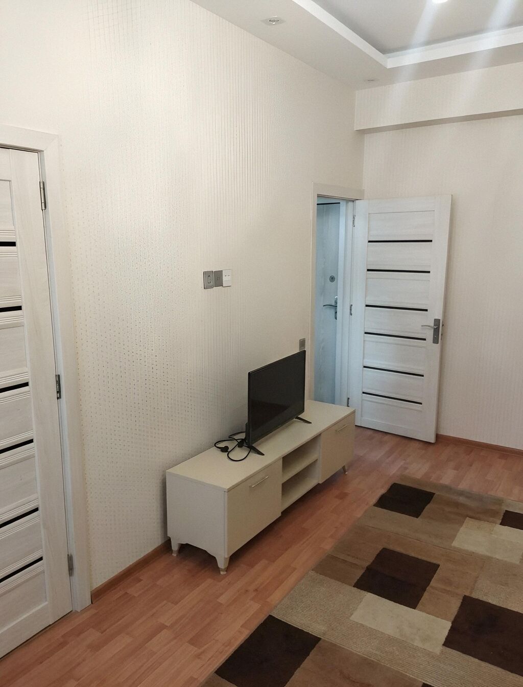 Salam, Mənzil Əcəmidə 20 Yanvar küçəsində, Qərənfil uşaq bağçasının — Mənzil, Bakı (4)