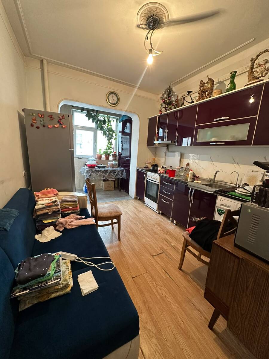 Satılır 2 otaqlı köhnə tikili 65 m² — Mənzil, Bakı (2)