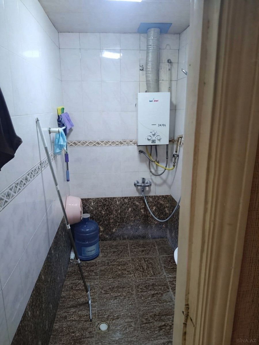 Satılır 2 otaqlı köhnə tikili 65 m² — Mənzil, Bakı (7)