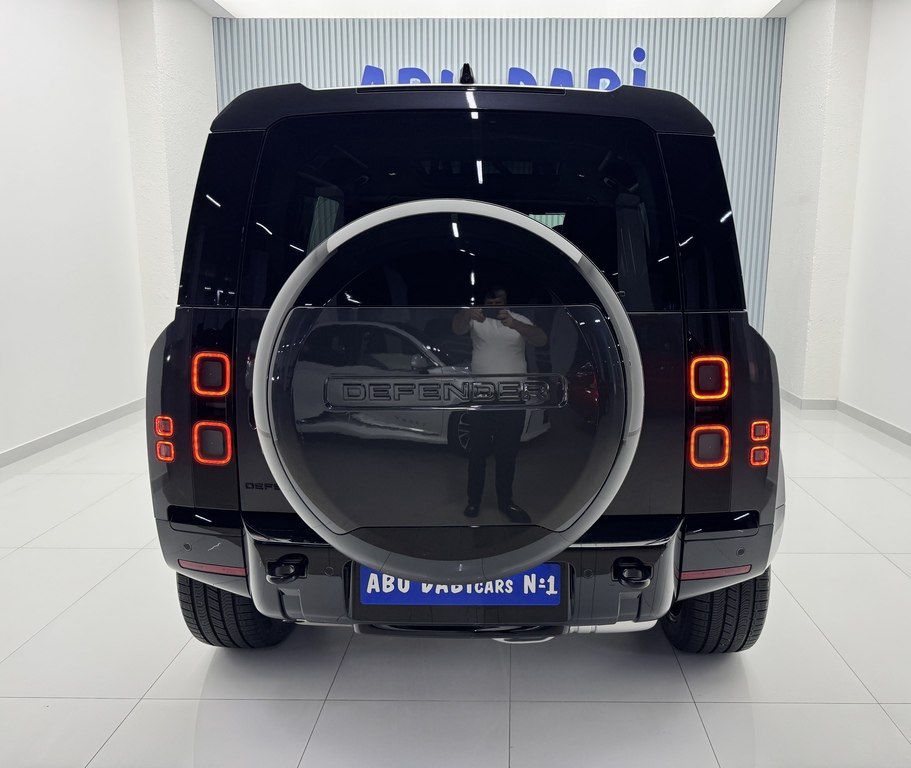 Land Rover Defender, 3.0 L, 2026 il, 1 000 km — Avtomobillər, Bakı (6)