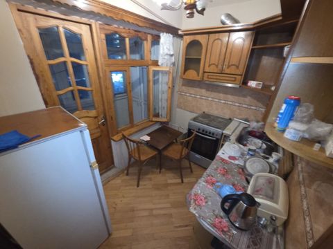 Satılır 2 otaqlı köhnə tikili 60 m² — Xırdalan