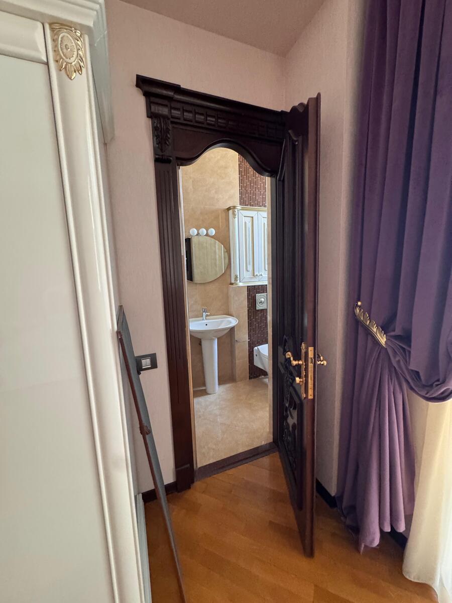 İcarəyə verilir 4 otaqlı yeni tikili 150 m² — Mənzil, Bakı (11)