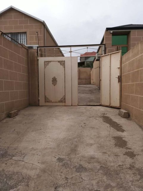 Satılır 3 otaqlı həyət evi/bağ evi 54 m² — Bakı