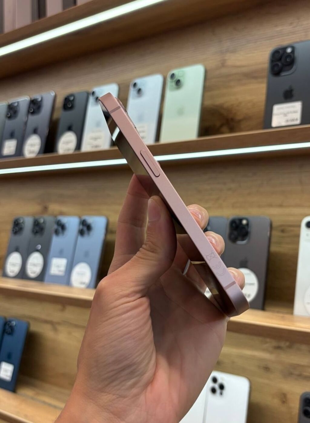 IPhone 13, 256 GB, Çəhrayı, Zəmanət, Simsiz şarj, Face ID — Apple iPhone, Digah (2)