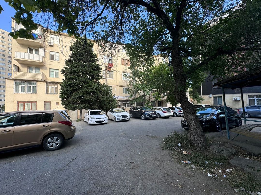 Satılır 3 otaqlı köhnə tikili 75 m² — Mənzil, Bakı (4)