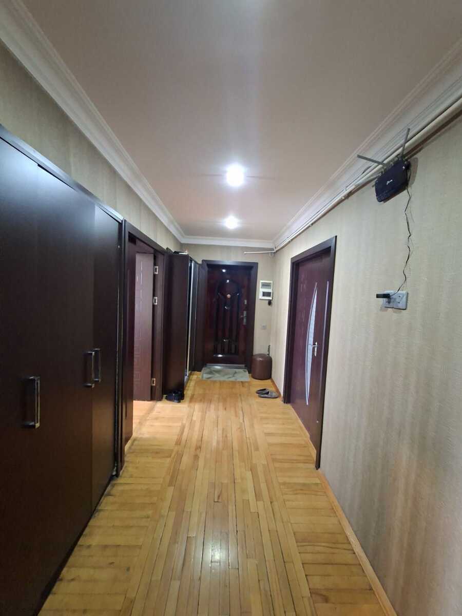 Satılır 4 otaqlı köhnə tikili 120 m² — Mənzil, Bakı (10)