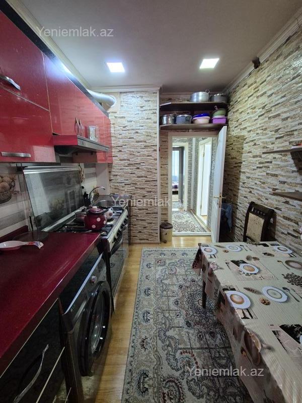 Satılır 3 otaqlı Bina evi menzil (Köhnə tikili), 70 m², 12-ci mikrorayon — Mənzil, Sumqayıt (9)