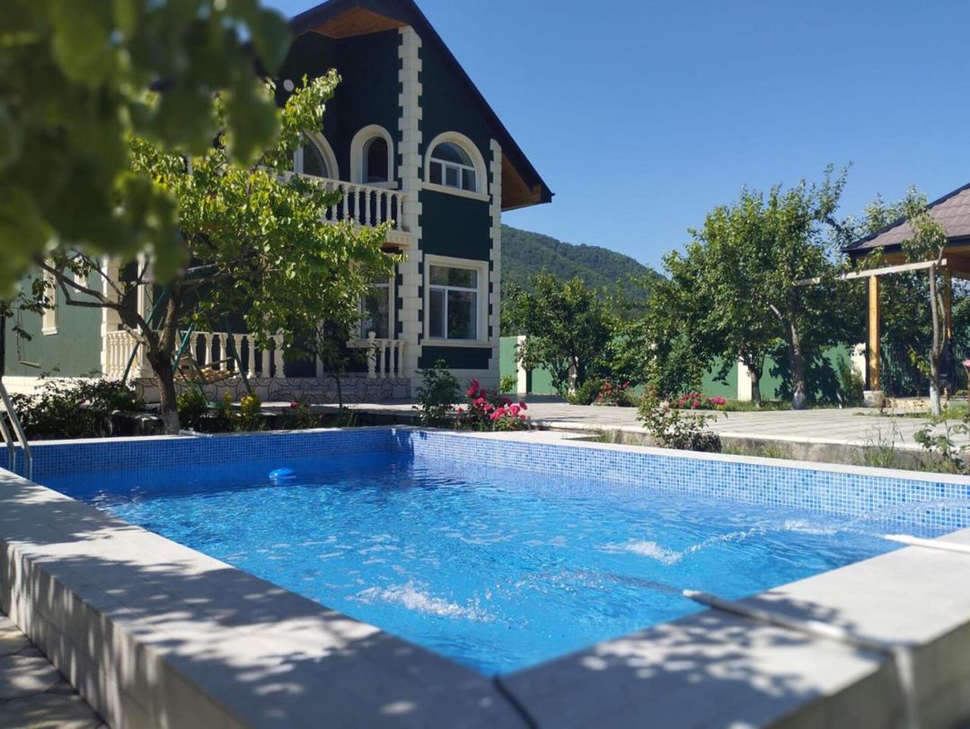 İcarəyə verilir 4 otaqlı həyət evi/bağ evi 200 m² — Ev, villa, Quba (2)