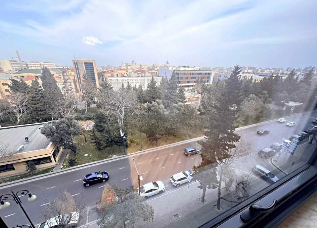 Satılır 2 otaqlı köhnə tikili 60 m² — Mənzil, Bakı (4)