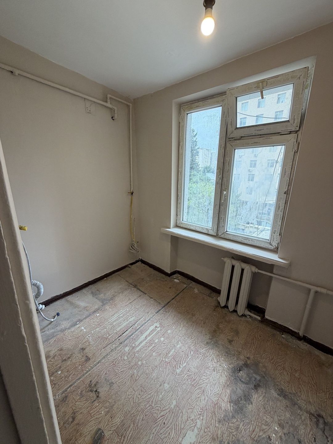 Satılır 1 otaqlı köhnə tikili 33 m² — Mənzil, Bakı (4)