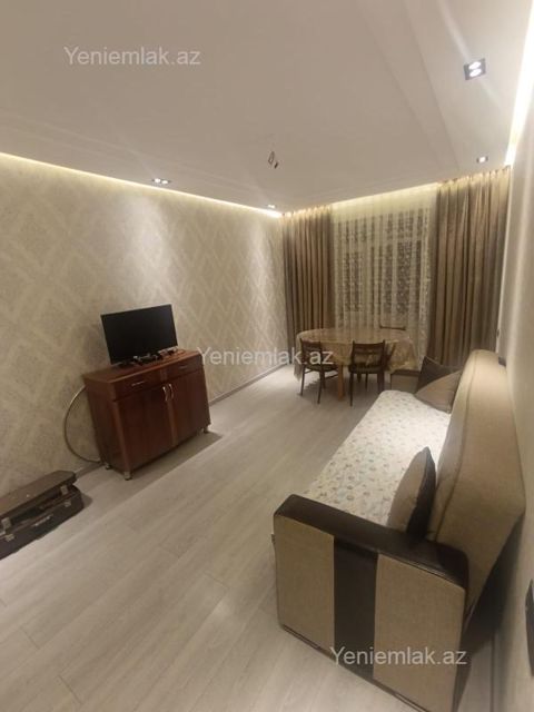 Satılır 2 otaqlı Bina evi menzil (Köhnə tikili), 50 m², Suraxanı rayonu — Bakı