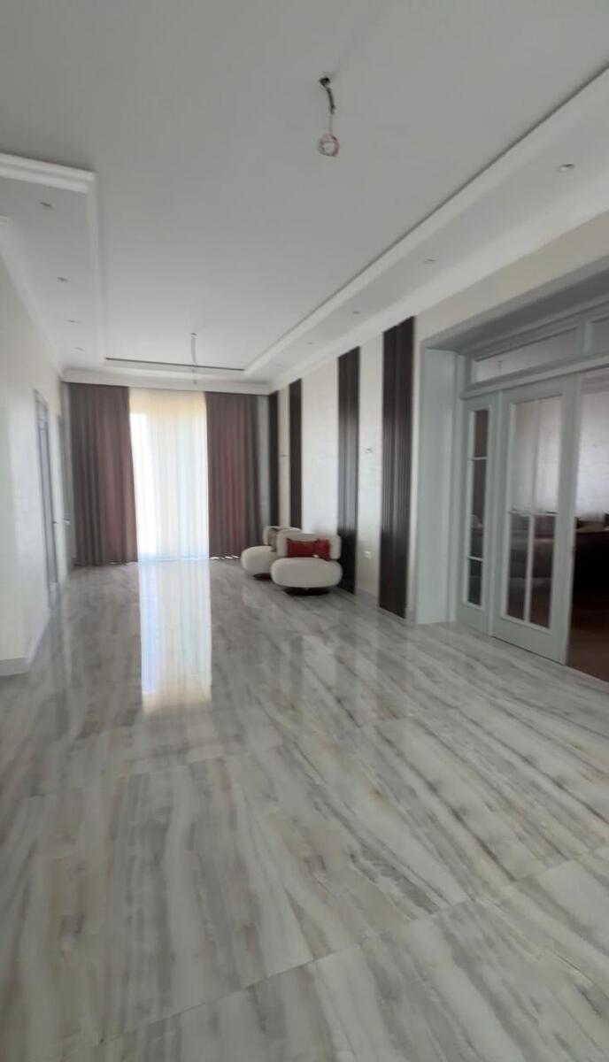 Satılır 8 otaqlı həyət evi/bağ evi 550 m² — Ev, villa, Bakı (6)