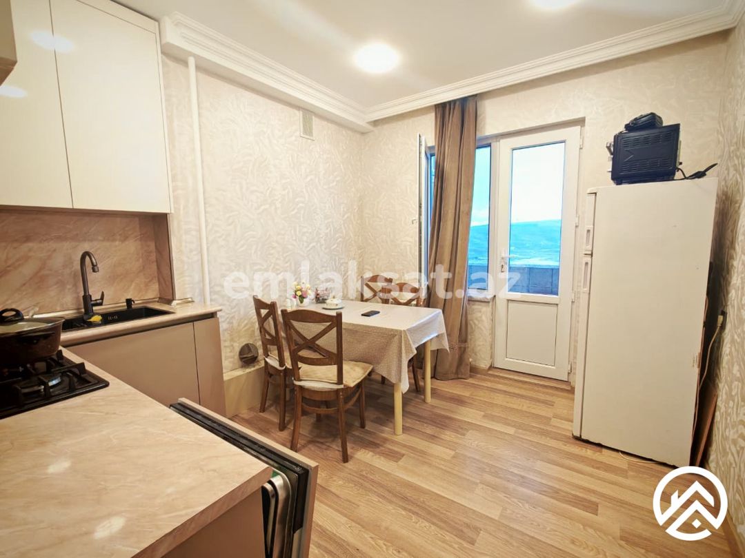 Satılır 2 otaq köhnə tikili 60 m², Yeni Yasamal — Mənzil, Bakı (12)