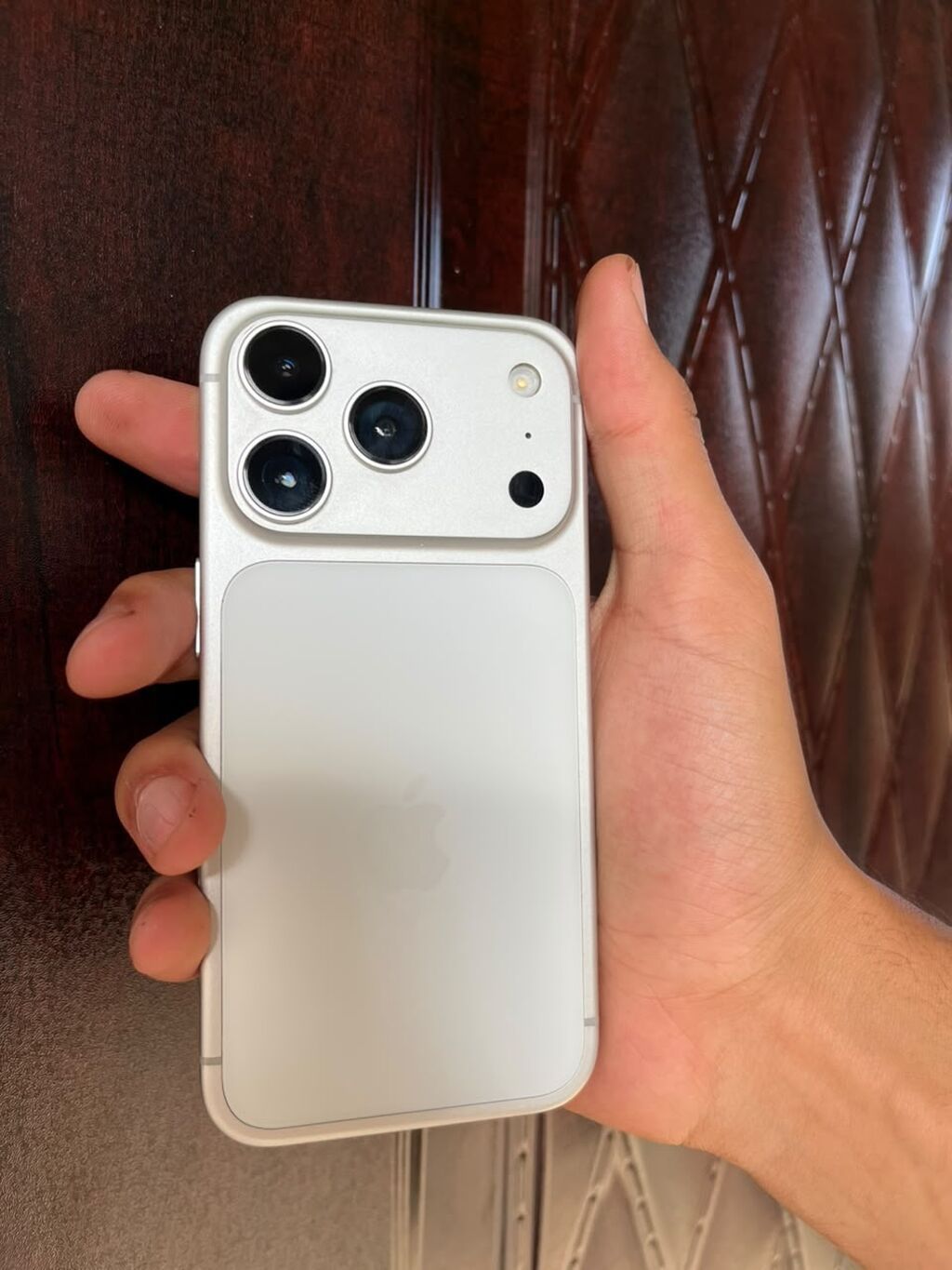 Gümüşü, Qırıq — Apple iPhone, Mehdiabad (5)