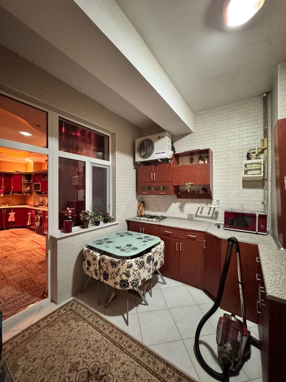 Satılır 4 otaqlı yeni tikili 205 m² — Mənzil, Bakı (6)