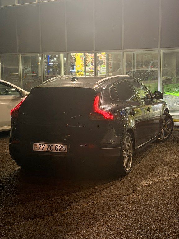 Volvo V40 Cross Country, 2.5 L, 2013 il, 229 000 km 77-ZC-625 — Avtomobillər, Bərdə (9)