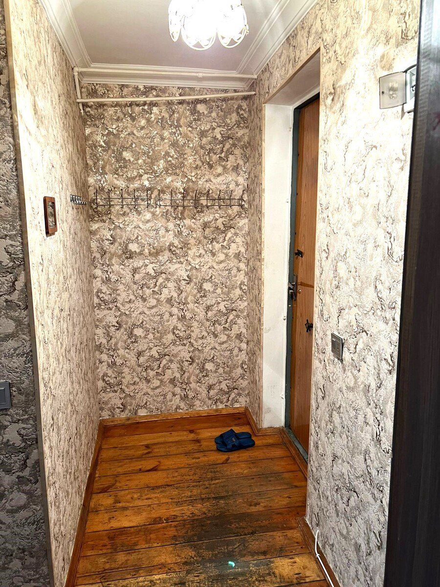 İcarəyə verilir 1 otaqlı köhnə tikili 42 m² — Mənzil, Bakı (3)