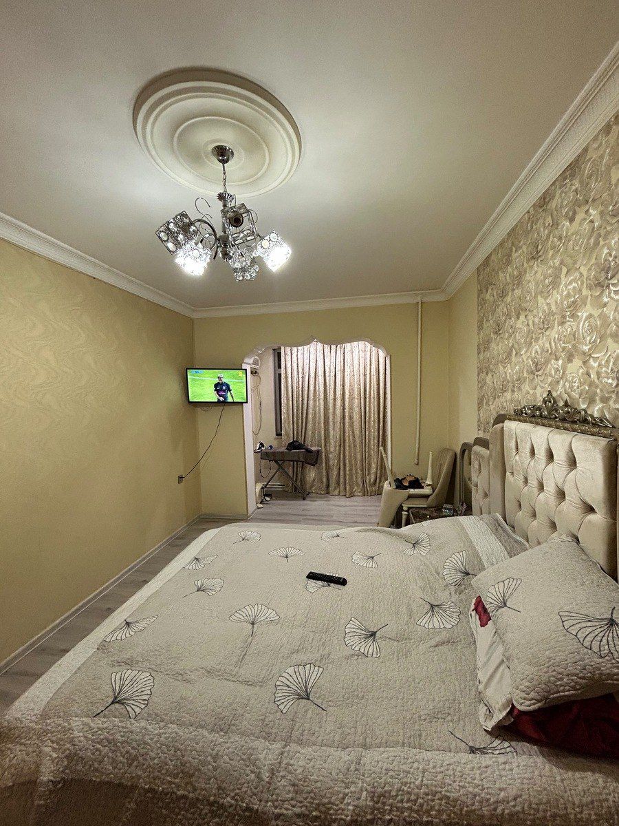 Satılır 5 otaqlı köhnə tikili 120 m² — Mənzil, Bakı (8)