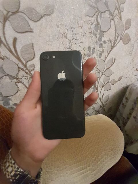 IPhone SE, 64 GB, Qara — Gəncə