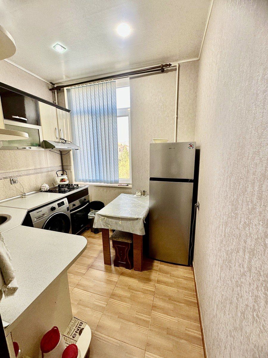Satılır 2 otaqlı köhnə tikili 50 m² — Mənzil, Bakı (2)