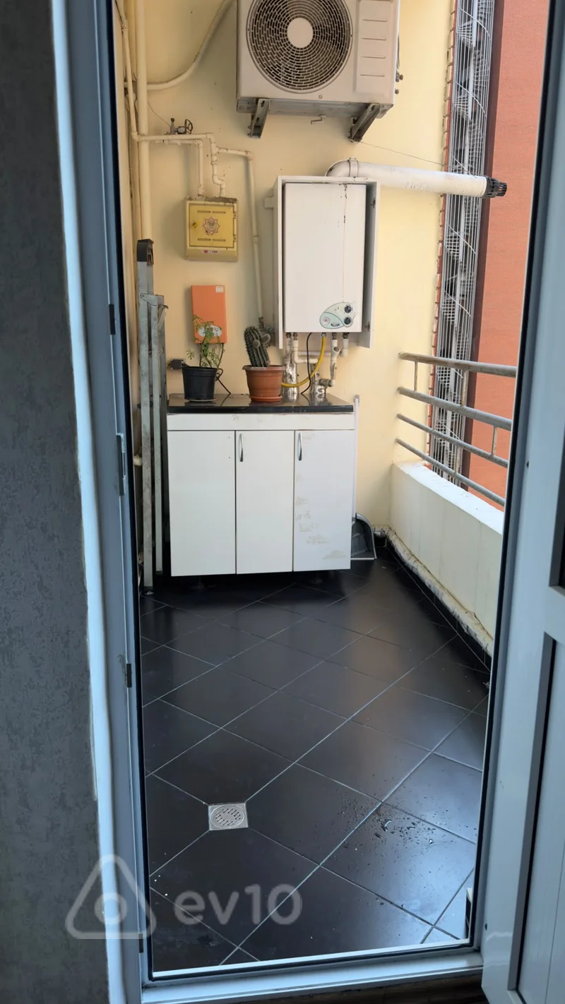 2 otaqlı mənzil, 60 m², Bakı, Mir Cəlal küç. — kirayə — Mənzil, Bakı (6)