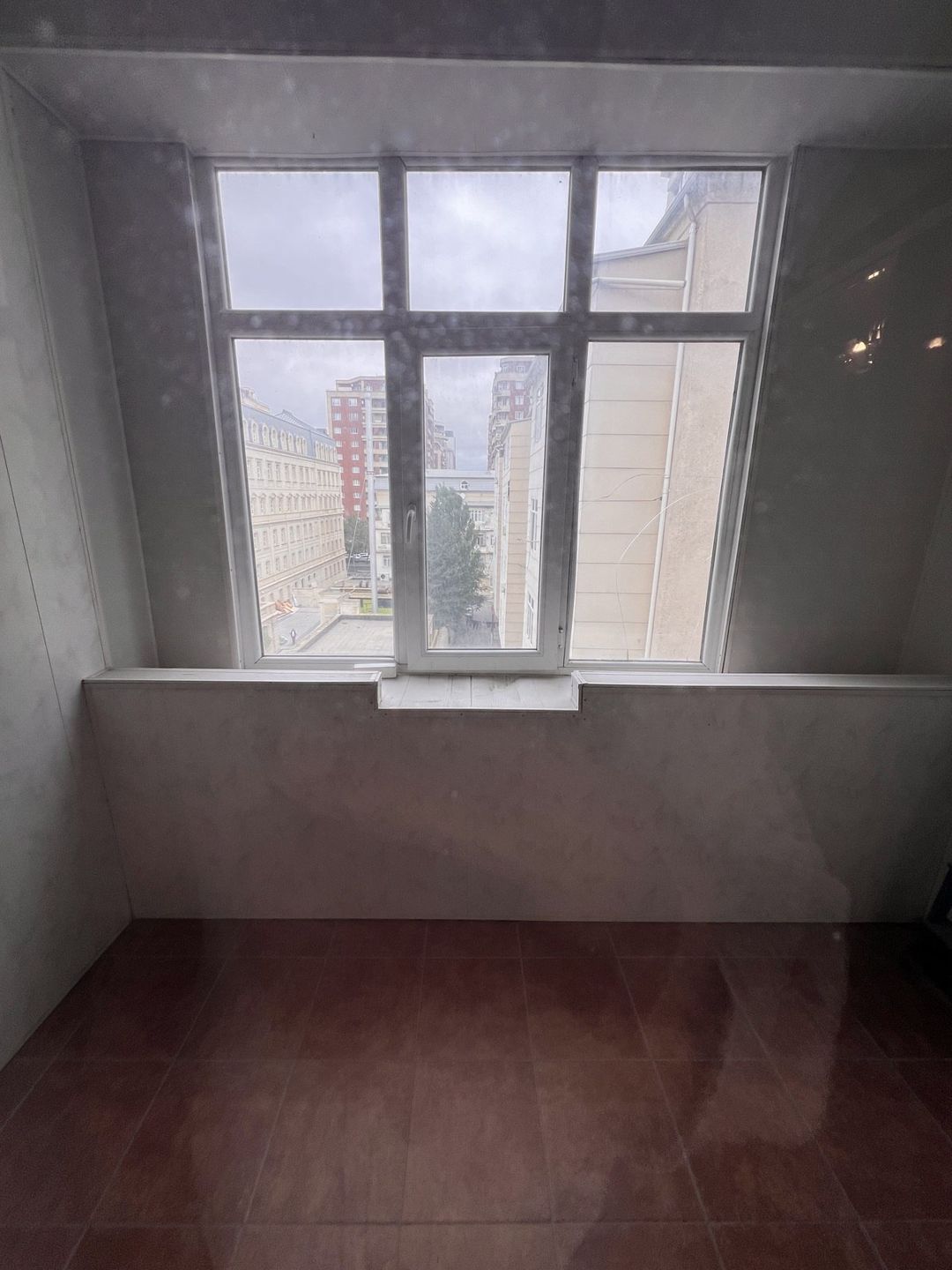 İcarəyə verilir 2 otaqlı köhnə tikili 65 m² — Mənzil, Bakı (8)