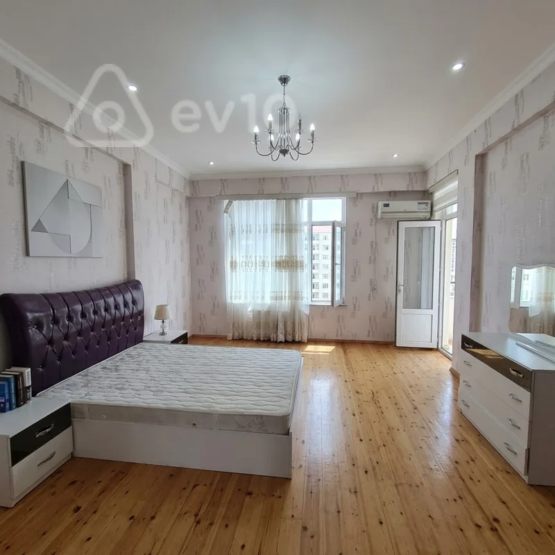 3 otaqlı mənzil, 140 m², Elşən Süleymanov küçəsi — kirayə — Mənzil, Bakı (2)