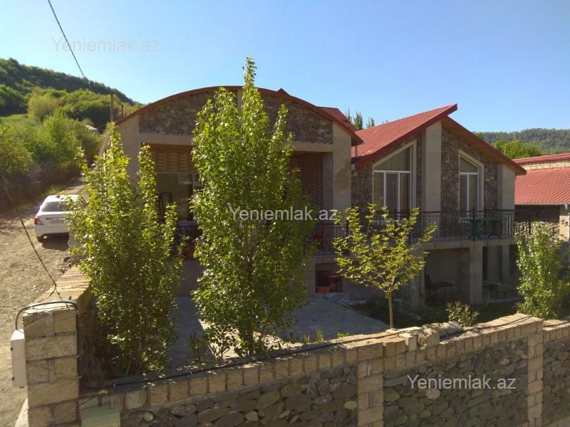 Günlük 4 otaqlı Həyət evi / Villa, 100 m², Quba — Ev, villa, Quba (10)
