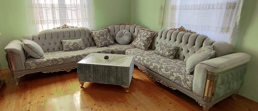 5 Metr ölçüde kunc divan satilir 880 manata.hec bir problemi — Divanlər, Mehdiabad