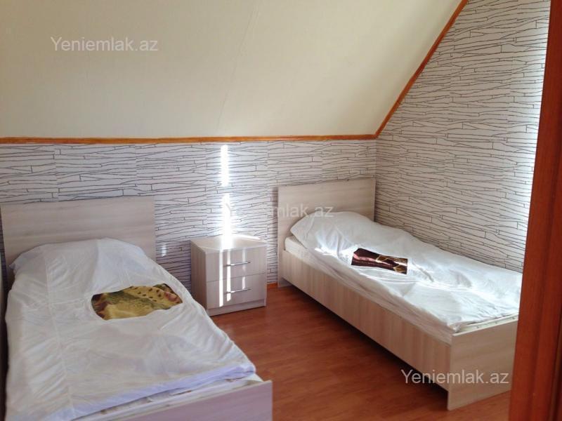 Günlük 3 otaqlı Həyət evi / Villa, 100 m², Quba — Ev, villa, Quba (2)