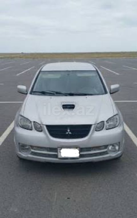 2002 Mitsubishi Airtrek, 2.0 L, 2002, 358,500 km — Bakı