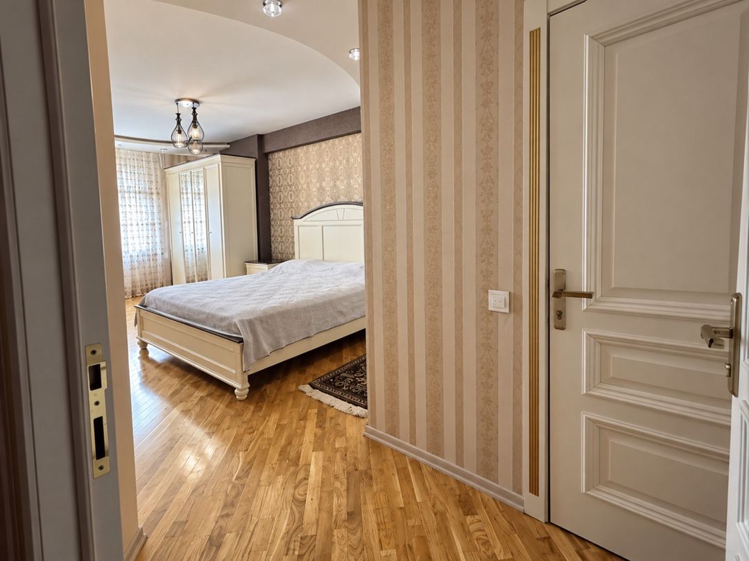 Satılır 3 otaqlı yeni tikili 150 m² — Mənzil, Bakı (6)