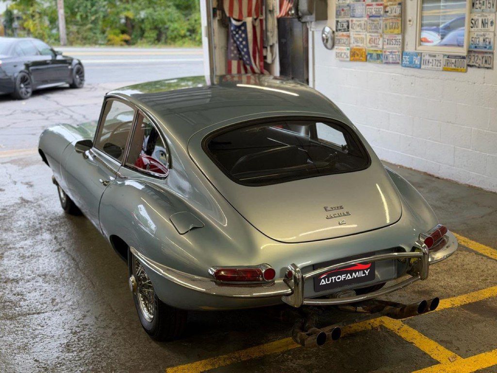 Jaguar E-Pace, 4.2 L, 1968 il, 104 000 km — Avtomobillər (3)
