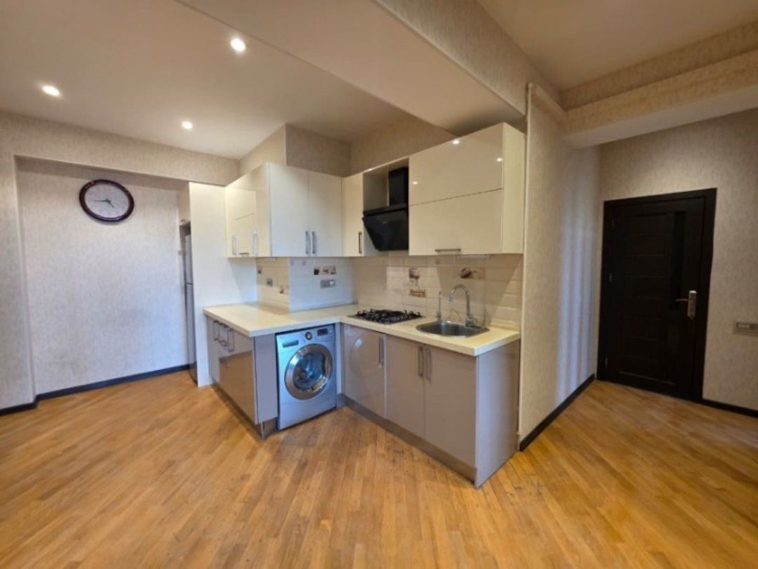 Satılır 2 otaqlı yeni tikili 72 m² — Mənzil, Bakı (8)