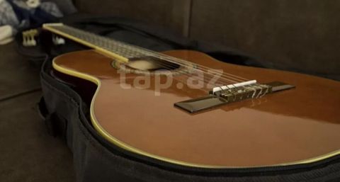 Klassik gitara, İşlənmiş, Ünvandan götürmə, Pulsuz çatdırılma, Ödənişli çatdırılma — Bakı