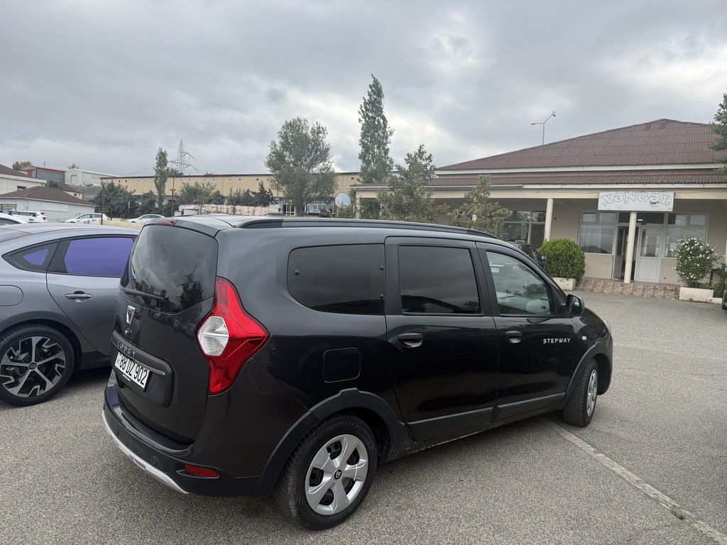 Dacia Lodgy, 1.5 L, 2017 il, 228 000 km 88-DZ-902 — Avtomobillər, Bakı (5)