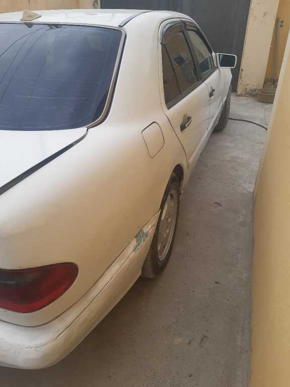 Mercedes E 220, 2.2 L, 1995 il, 345 000 km 21-BJ-663 — Avtomobillər, Bakı (5)