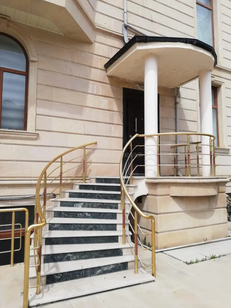 Kirayə verilir Ofis 1300 m² Bakı, Nərimanov r — Ofis, Bakı
