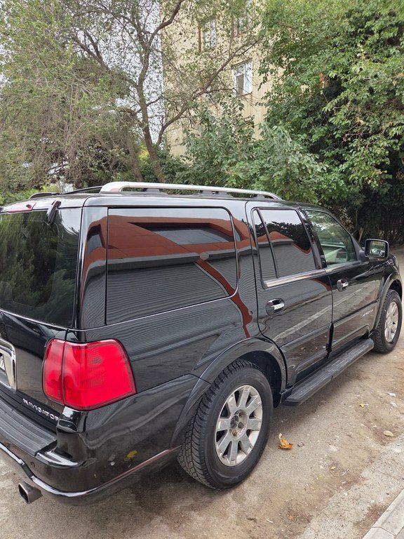 Lincoln Navigator, 5.4 L, 2004 il, 298 000 km — Avtomobillər, Bakı (3)