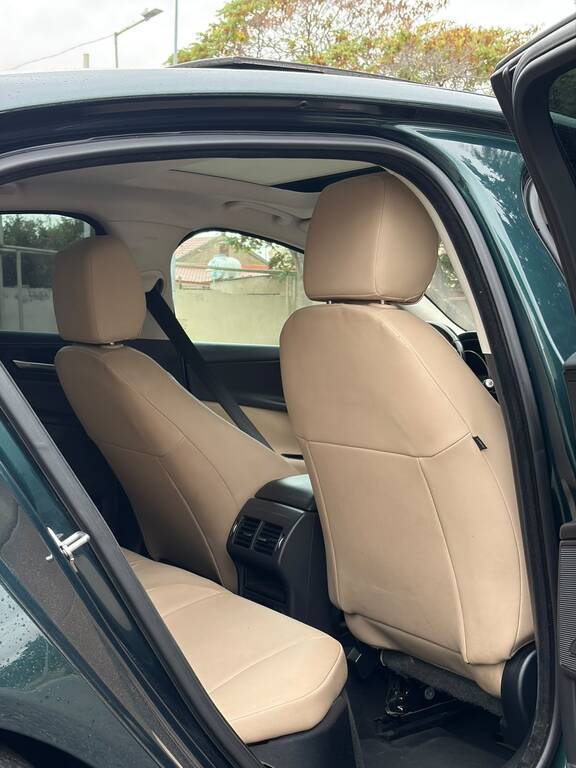 Jaguar XE, 2.0 L, 2017 il, 236 000 km — Avtomobillər, Bakı (12)