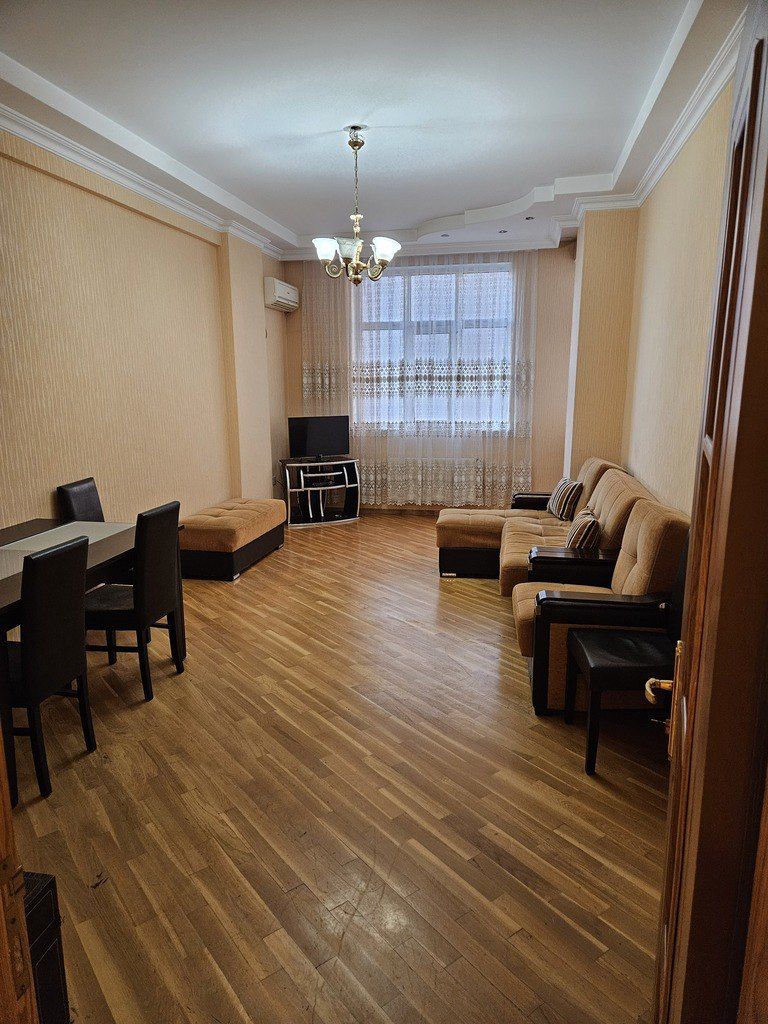Satılır 2 otaqlı yeni tikili 100 m² — Mənzil, Bakı (8)