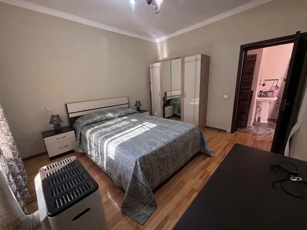 Məhsul: 3 otaqlı, tam mebellı yaşayış evi (daxili şəkillərdə) Təsvir — Ev, villa, Oğuz (2)